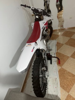 Yamaha YZ 125 edition 70 aniersary
