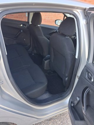 Peugeot 208 2017