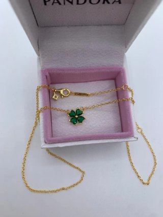 Collar Pandora Trébol Verde Dorado