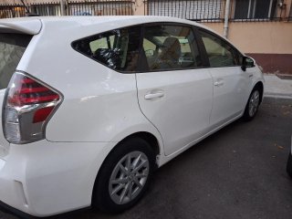 Toyota Prius+ 2017