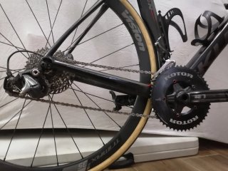 Bicicleta de carretera Kuota Kryon aero talla M.