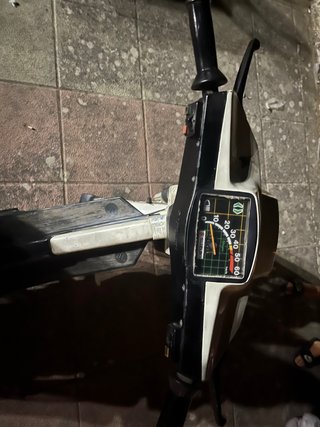 Moto Scooter 49cc Blanca