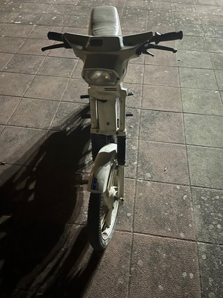 Moto Scooter 49cc Blanca