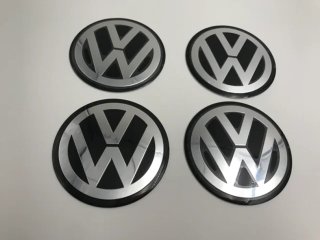 CHAPAS DE CENTRO DE RUEDA VOLKSWAGEN 90mm NEGRO