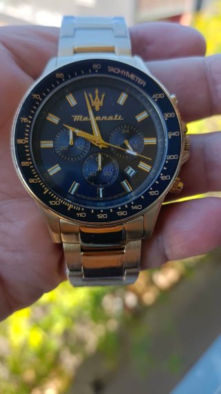 Reloj Maserati Cronógrafo Negro y Dorado
