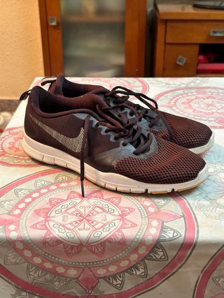 Zapatillas Nike Flex Essential TR Talla 40