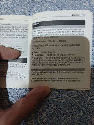 Cargador Nokia 7230 + Manuales
