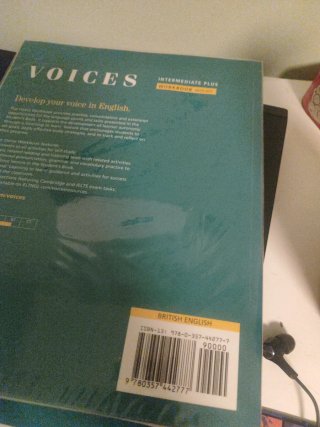 Voices Intermediate Plus with the Spark Platfor...