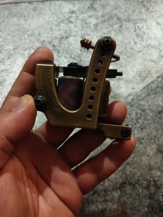 Máquina de Tatuar , tattooo. Profesional Bronce