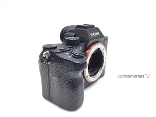 camara digital evil sony alpha a7 iii (ilce-7m3)