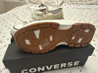 Converse Beige/Blanco Plataforma