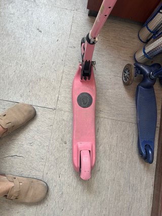 Patinete eléctrico 120w para niña