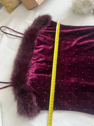 Vestido midi terciopelo Zara