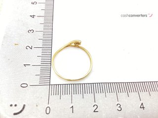 anillo oro 18k con piedra con circonita