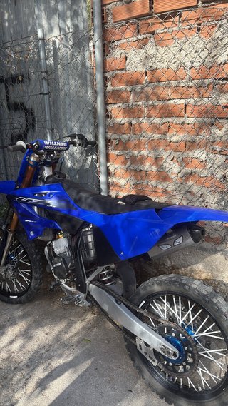 Yamaha YZ 125