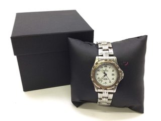 reloj pulsera señora festina no tiene