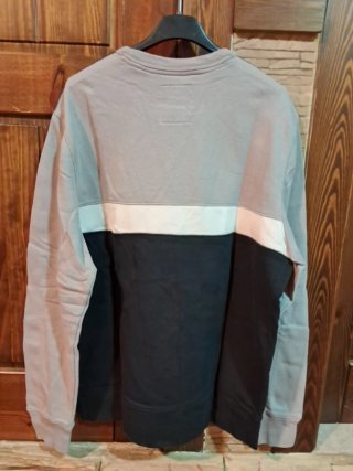 Sudadera Hollister Gris y Negra