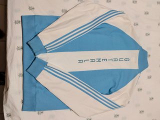 Chaqueta Adidas Guatemala