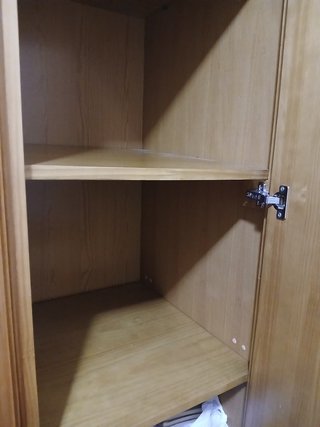 Armario 4 puertas y 3 cajones madera