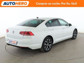 Volkswagen Passat 2.0 TDI Business