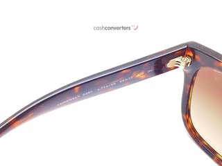 gafa de sol señora chanel 5380
