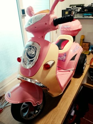 Moto Eléctrica Infantil Rosa