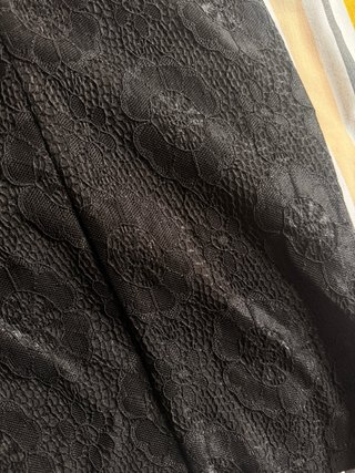 Vestido negro encaje y tiras