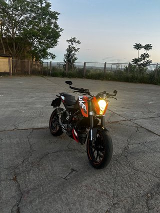 KTM Duke 125 2016 Naranja/Negra