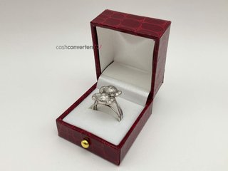 anillo oro 18k con diamante
