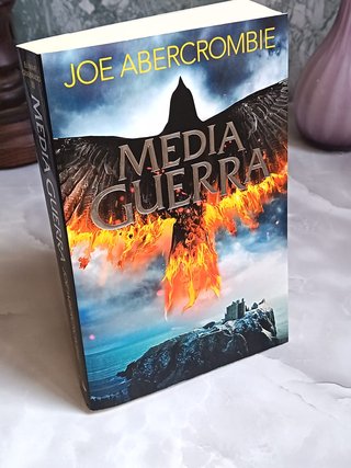 Media Guerra 1a Edición - Joe Abercrombie