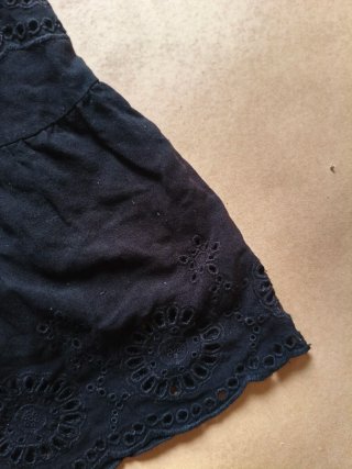 Vestido Negro Corto DEVOTED Bordado Talla S