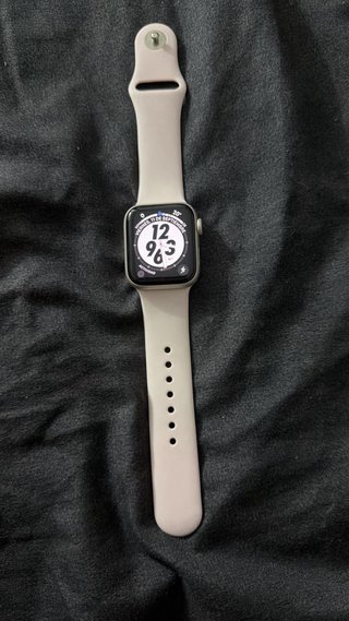 Apple Watch SE 3 Rosa/Plata