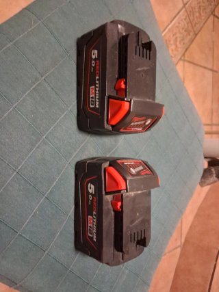 Batería Milwaukee REDLITHIUM M18 5.0 Ah