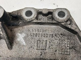 228928 55567925 soporte motor opel corsa e *