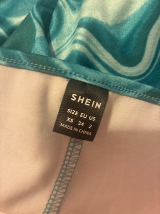 Vestido Shein verde con estampado
