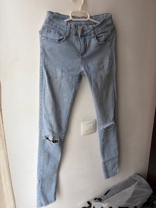 Pantalón tejano claros