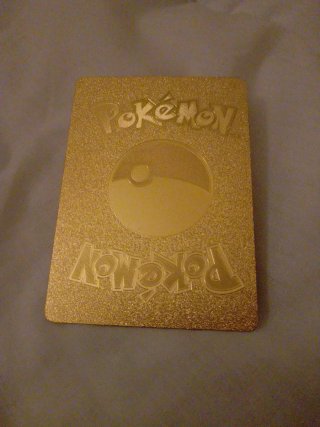 Carta Pokémon Vaporeon VMAX 320 HP Dorada