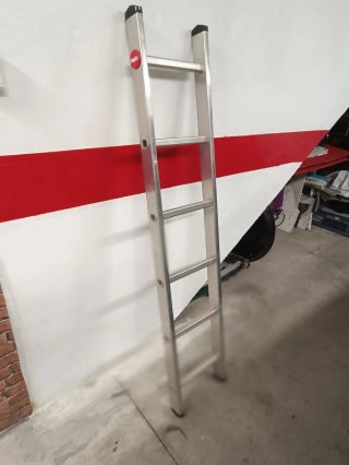 Escalera Hailo 6 peldaños