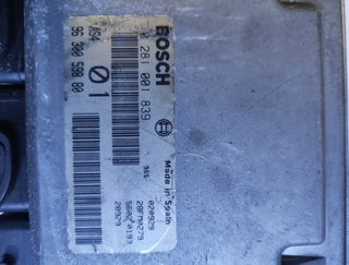 Citroen 212 0281001839 centralita motor saxo 1.5 d