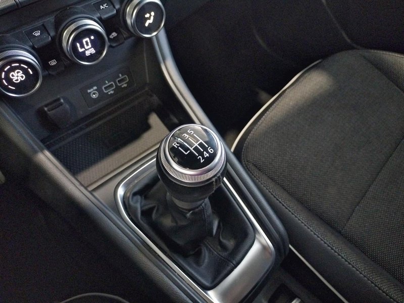 Renault Captur 2021, foto 7