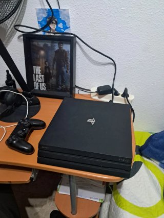 Console PS4 Pro 1TB Nero