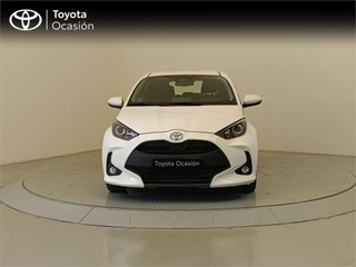 TOYOTA Yaris ACTIVE PLUS