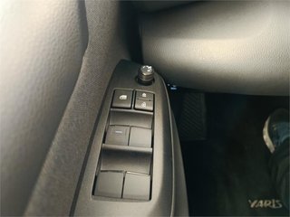 TOYOTA Yaris ACTIVE PLUS