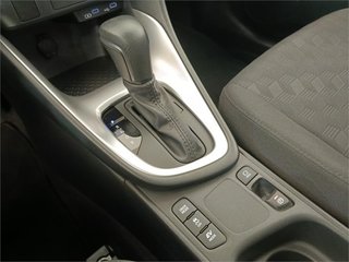 TOYOTA Yaris ACTIVE PLUS