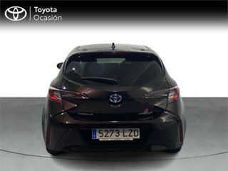TOYOTA Corolla Sedán 125H Style