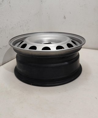 Llanta de chapa 5 agujeros de 16 pulgadas Citroën