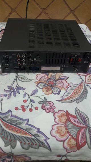 Amplificador Denon Stereo Receiver D-60