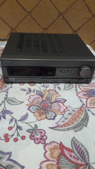 Amplificador Denon Stereo Receiver D-60