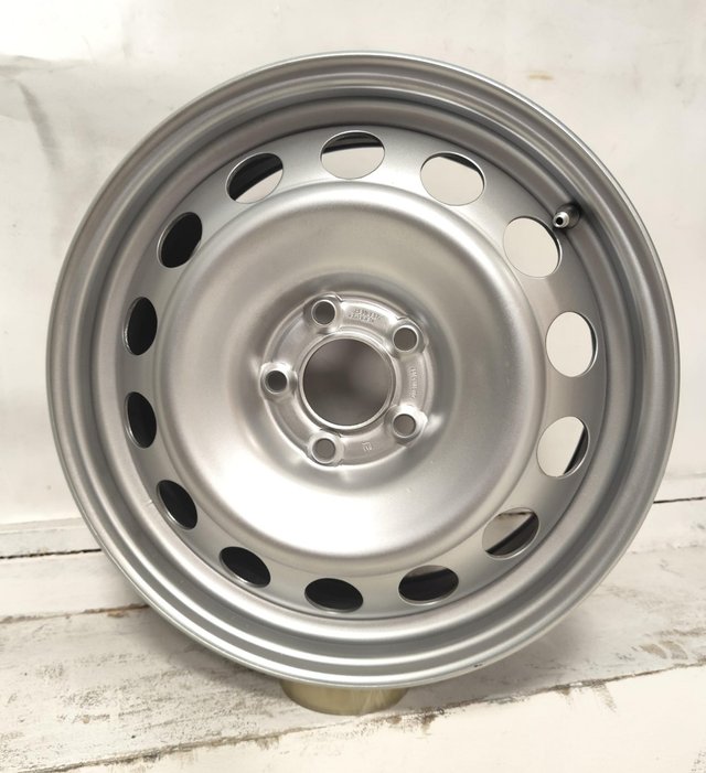 Llanta de chapa de 16 pulgadas Peugeot Citroën
