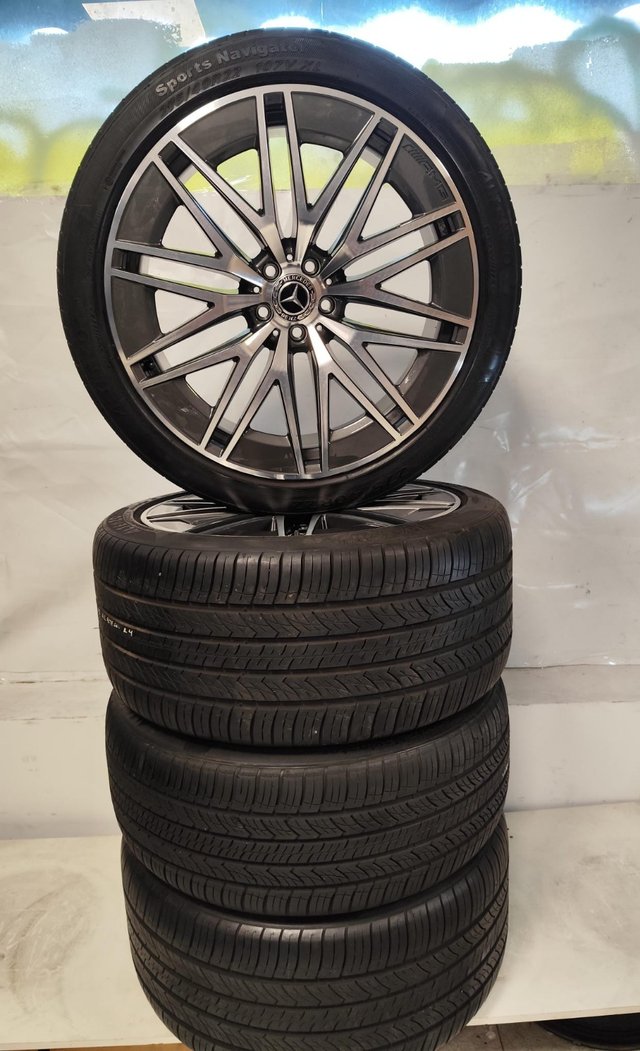 Juego de llantas Originales Mercedes Benz AMG 22 P